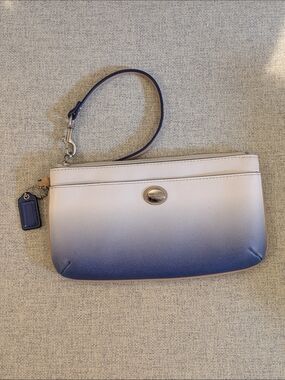 Coach Peyton Blue White Ombré Leather Wristlet Clutch Detachable Strap